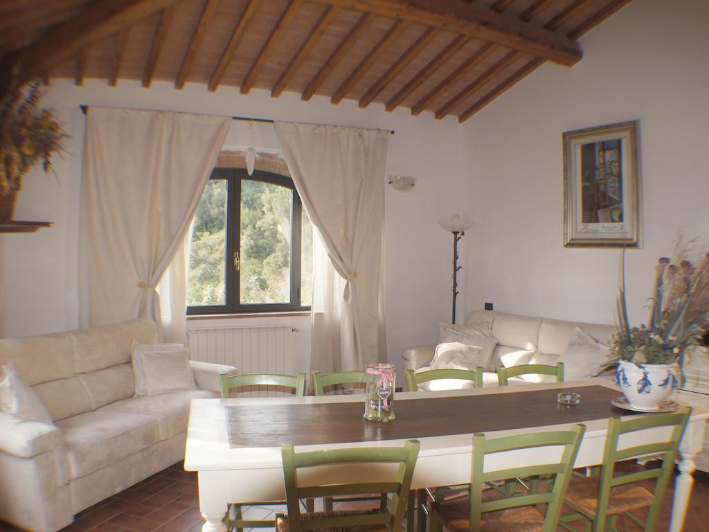 Appartamento Il Casolare Val Di Mare Riparbella Esterno foto